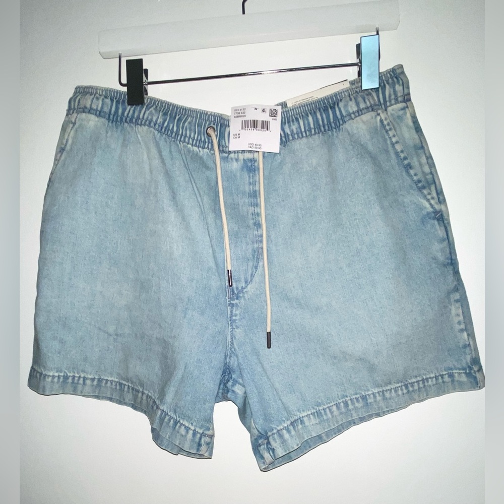 AMERICAN EAGLE NWT 5” Lived-in Trekker Short Blue Size M Medium NEW